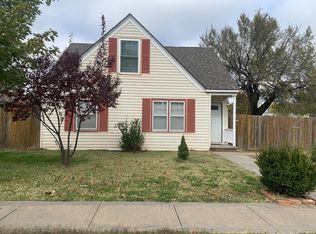 218 W 1st Ave, Cheney, KS 67025