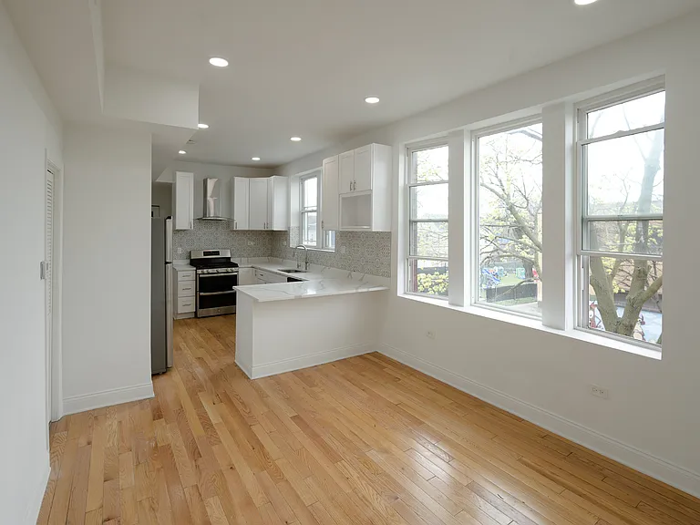 5103 S Winchester Ave #2 — Photo 7