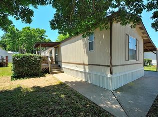 209 Harbor View Ct, Granbury, TX 76048