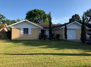 6829 Edgemoor Dr, Houston, TX 77074