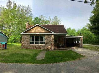 182 7th St NW, Linton, IN 47441