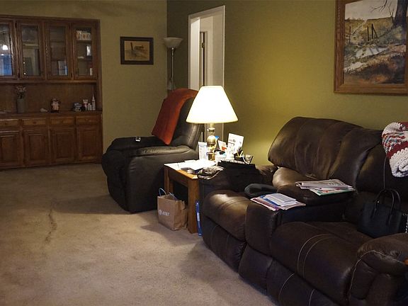 5th image of 417 Gabe Ct