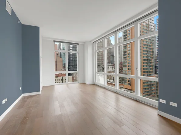 305 East 51st Street image 1 of 45