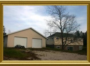 5910 W Rhoby Rd, Lake City, MI 49651