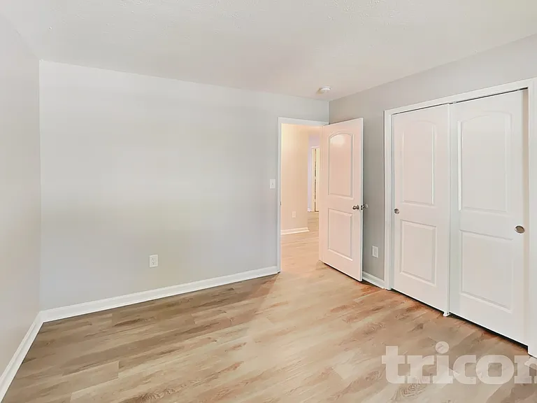 10713 Tedder Lake Dr — Photo 11