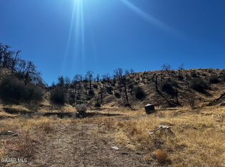 E Vic 195 St SUITE 2, Llano, CA 93544