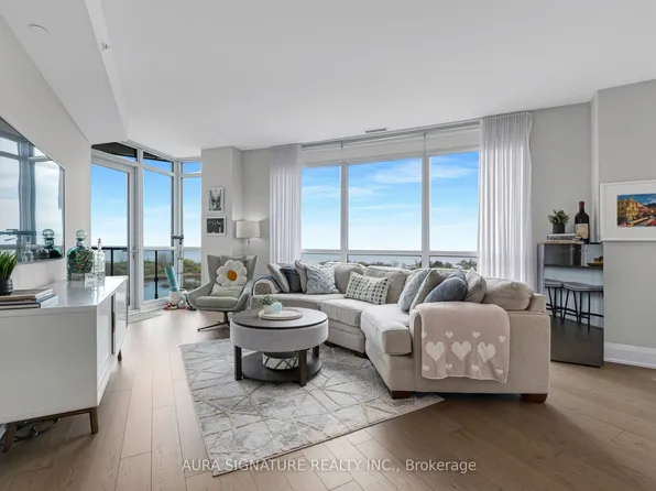 59 Annie Craig Dr #1004, Toronto, ON M8V 0C4