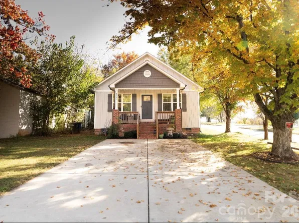 1359 5th St, Statesville, NC 28677