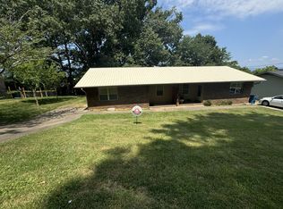 405 Missionary Ave APT B, Rossville, GA 30741