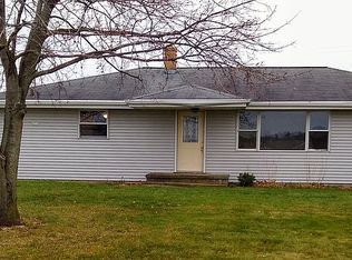 4229 Milltown Rd, Green Bay, WI 54313