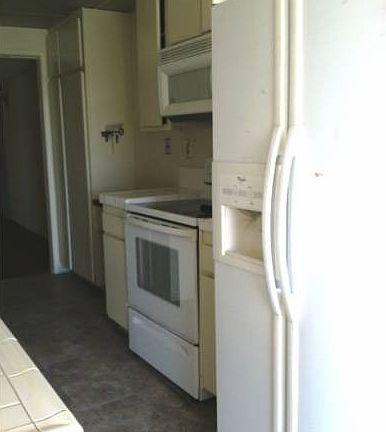 2nd image of 5845 Doverwood Dr Unit 311