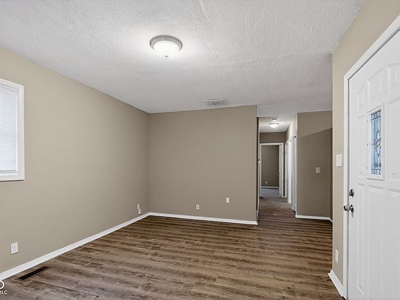 5th image of 1119 Waldemere Ave