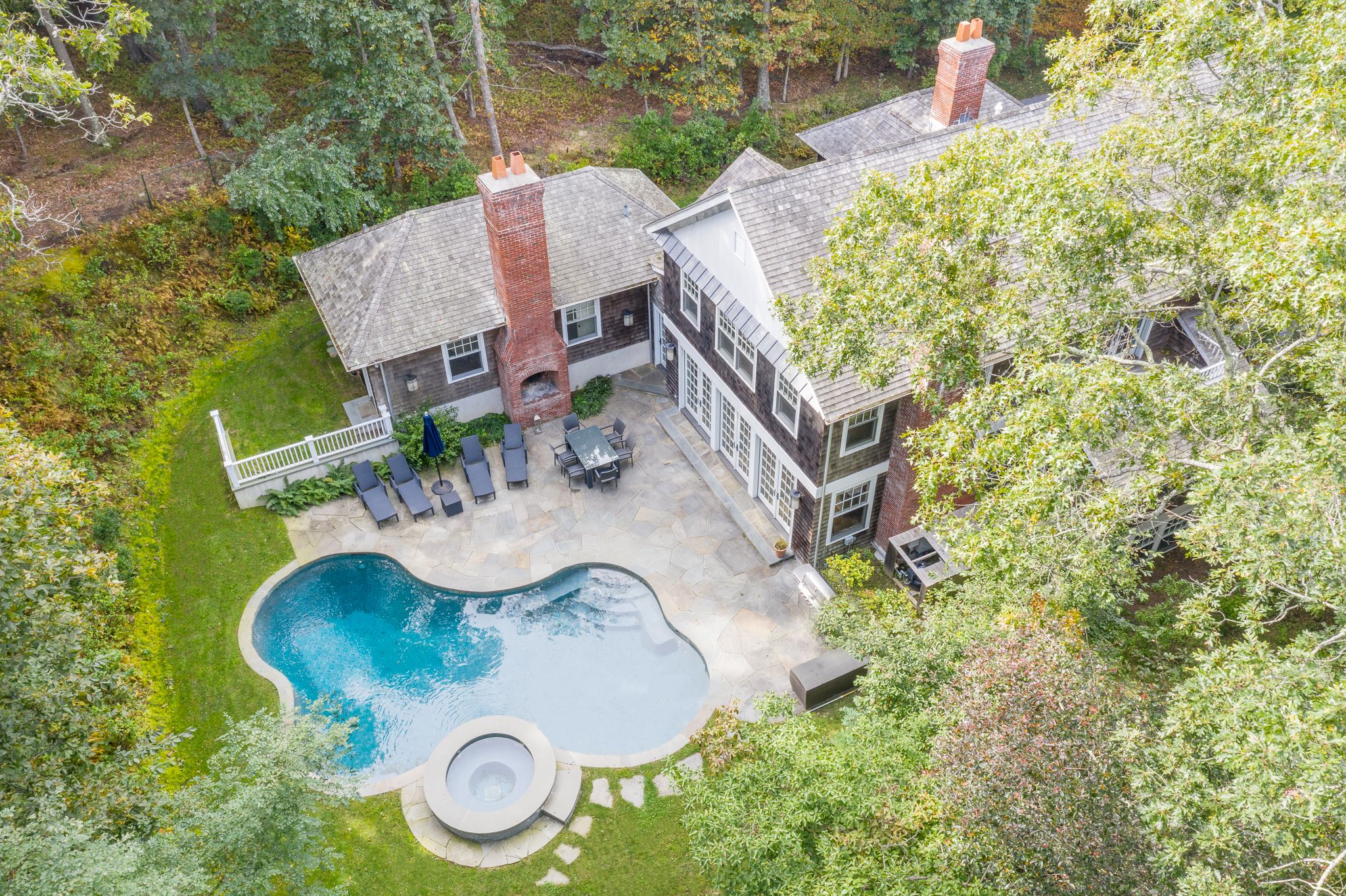 96 Fresh Pond Rd, Amagansett, NY 11930 Out East