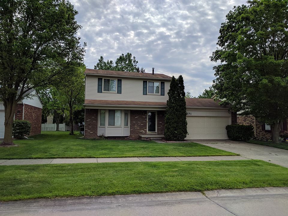 1st image of 2371 Berwick Dr