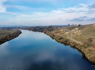 20383 Riverpoint Ln, Wilder, ID 83676