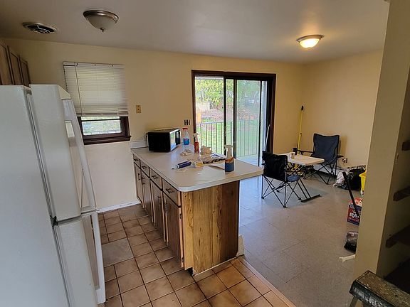 2nd image of 67 Fairview Ave #67