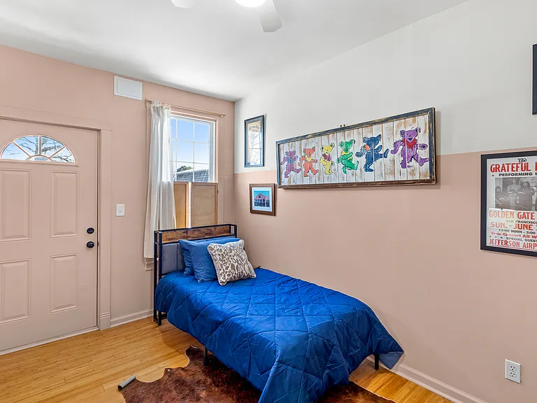 245 Delmont Ave — Photo 32