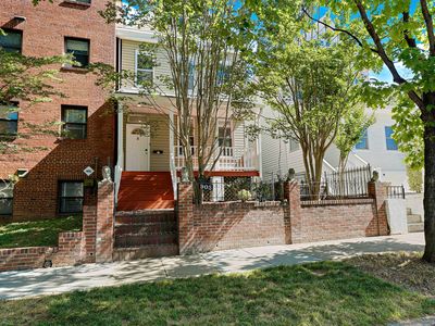 903 Longfellow St NW, Washington, DC, 20011