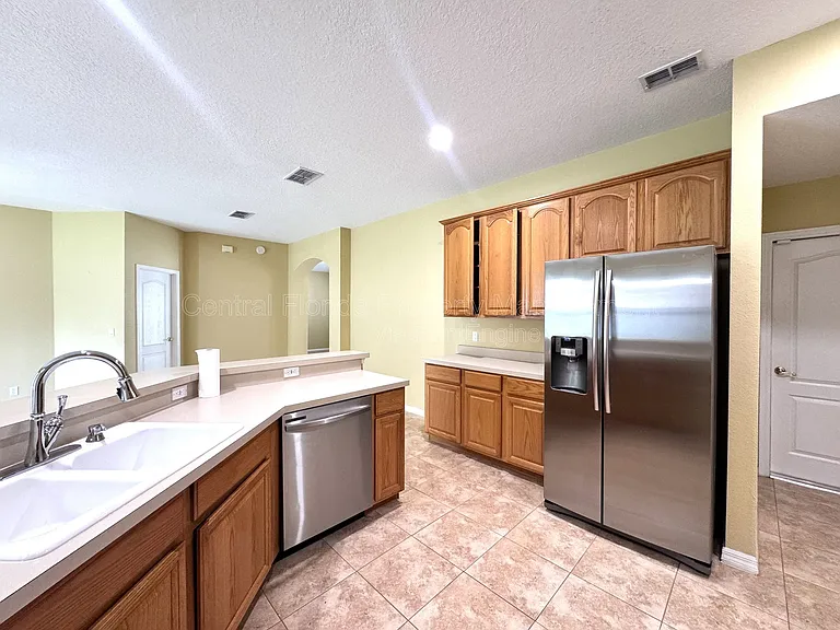 10118 Shortwood Ln — Photo 13