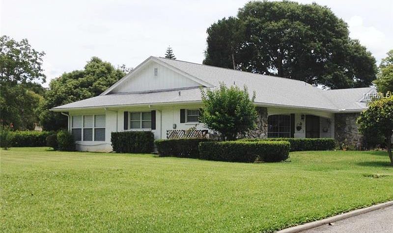 1st image of 8610 Forest Glade Dr