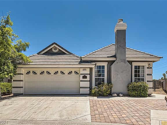 2nd image of 8233 Golf Club Ave