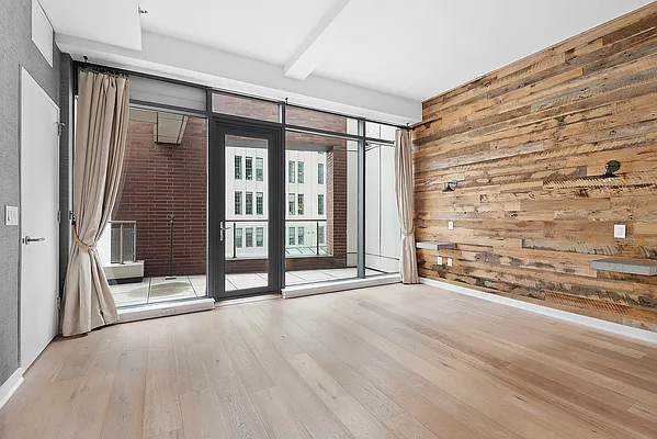 Sold by Compass | media 8