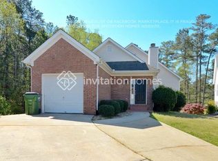 129 Green Tree Dr, Newnan, GA 30265