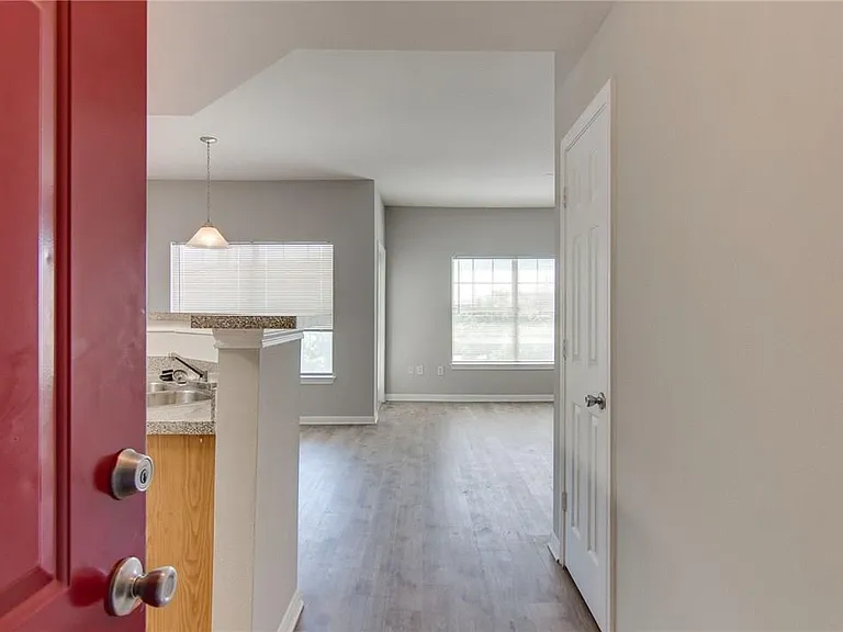 2320 Gracy Farms Ln #1131 — Photo 22