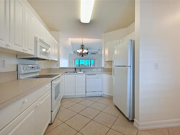 4th image of 7822 Great Heron Way Unit 1-302
