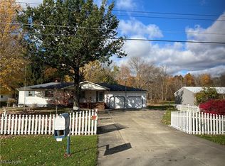 2875 Pinney Topper Rd, Jefferson, OH 44047