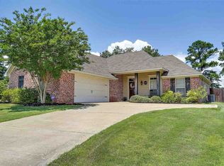 320 Austin Cir, Brandon, MS 39047