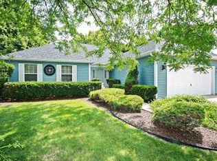 329 Boston Ct, South Elgin, IL 60177