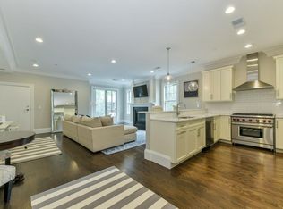 844 E 4th St #4, South Boston, MA 02127