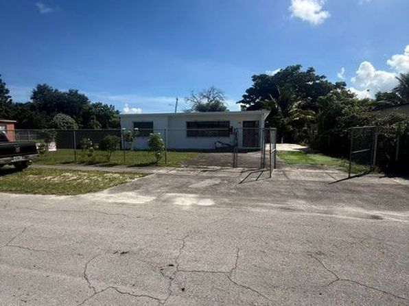 1000 NW 106th St