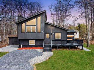 2930 Melody Ln, Tobyhanna, PA 18466