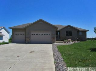 520 Morgan Dr, Foley, MN 56329