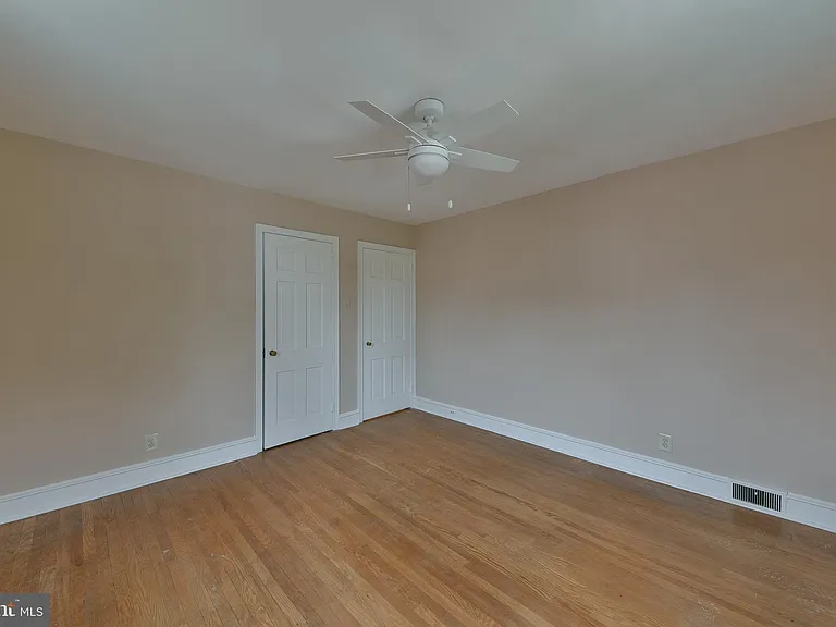 27 Bysher Ave — Photo 16