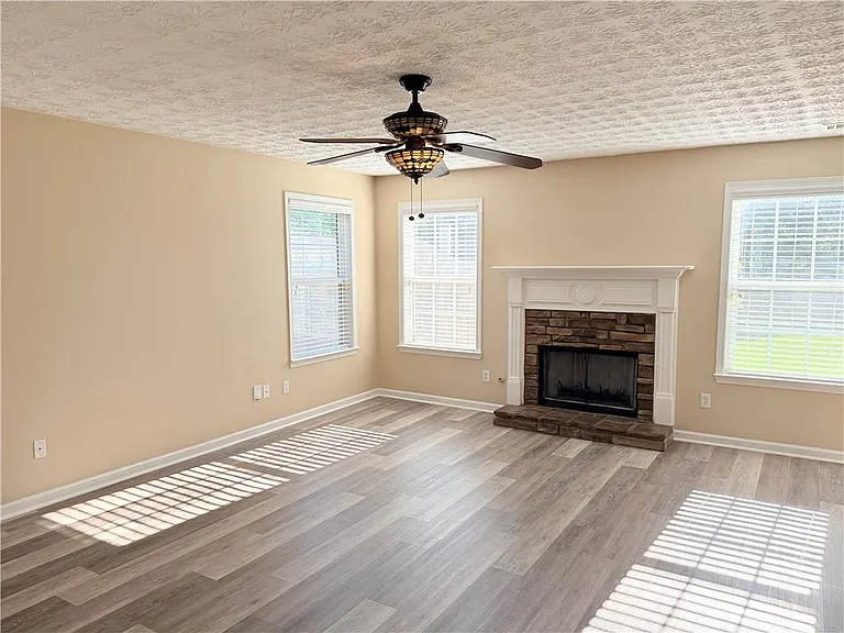1210 Skylar Ridge Cir — Photo 7