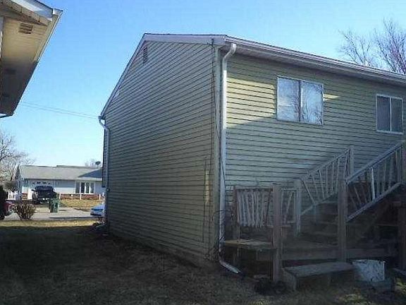 5th image of 3065 Baylor Ave