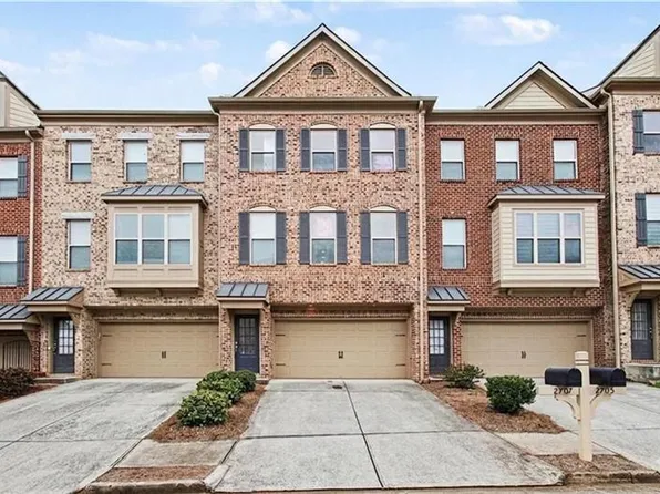 2707 Hallwood Ln, Suwanee, GA 30024
