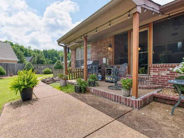 4362 Bridgestone Cir, Bartlett, TN 38135