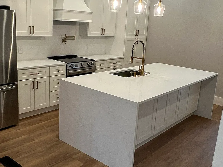 825 E Duffy St — Photo 19