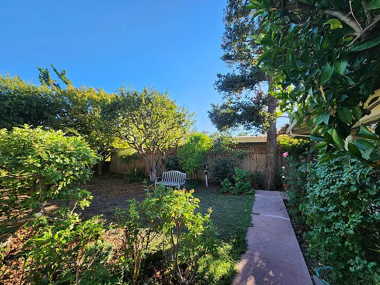 329 Colorado Ave — Photo 23