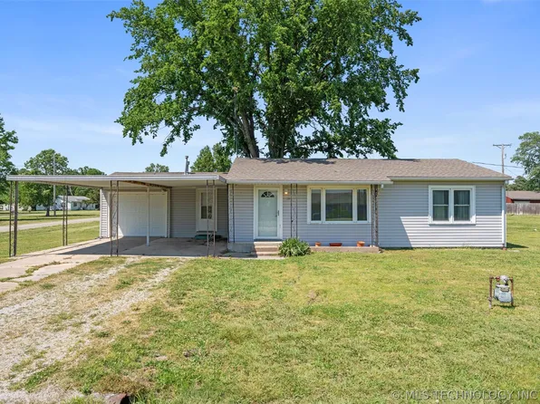 304 E 8th St, South Coffeyville, OK 74072