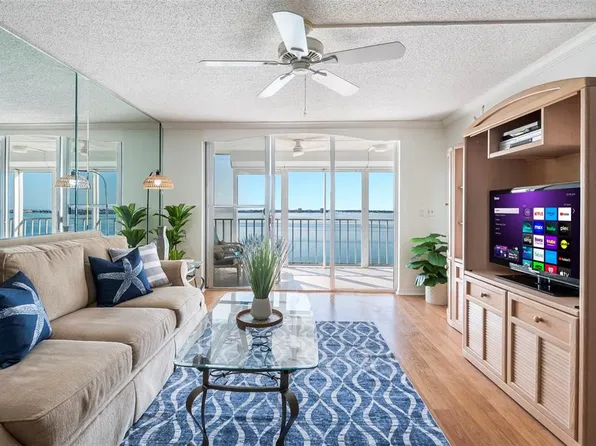 6060 Shore Blvd S APT 906, Gulfport, FL 33707
