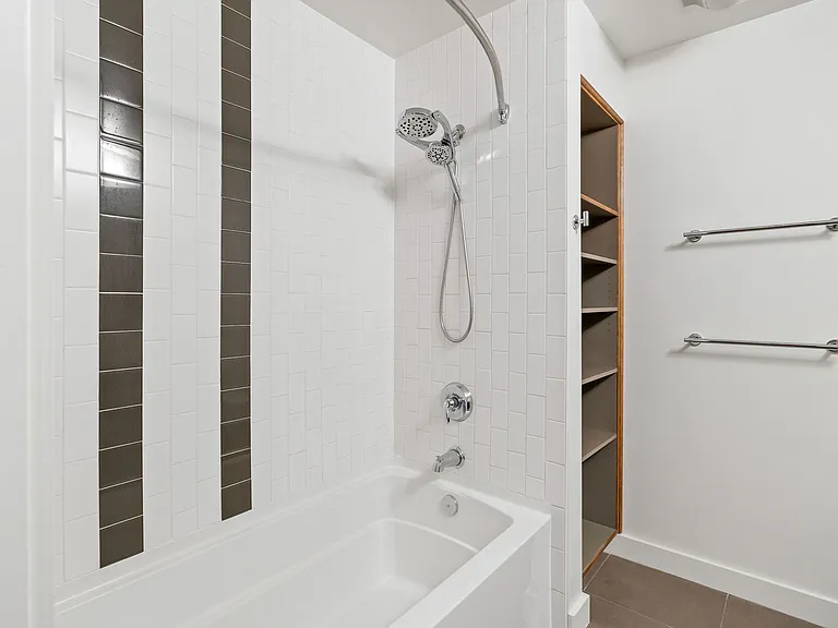 910 Lenora St #S304 — Photo 15
