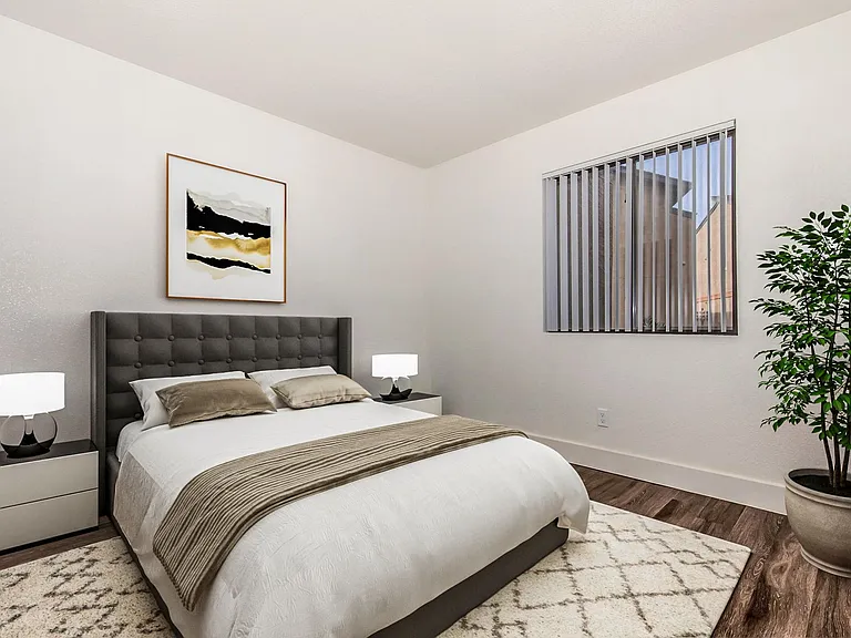 Tesoro Apartments — Photo 47