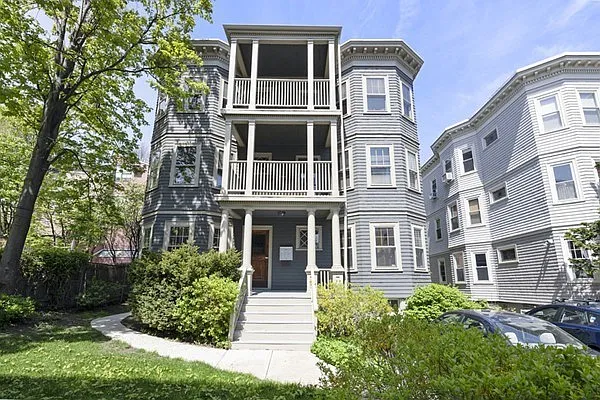 11 1/2 Centre St #1 — Photo 14