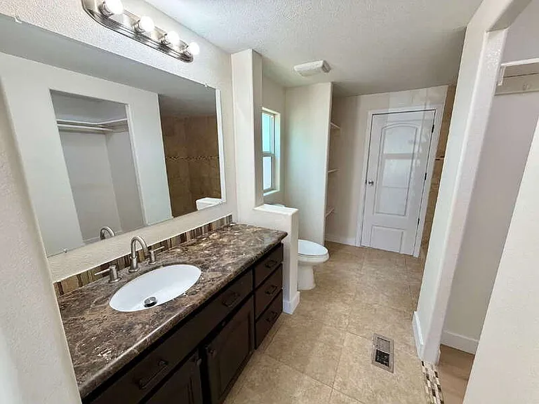 11016 N Grand Canyon Blvd — Photo 10