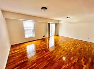 12 Horseshoe Way, Middletown, NY 10940